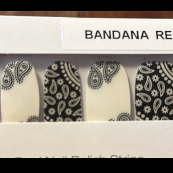 Color Street Bundle - Picture 2 of 6